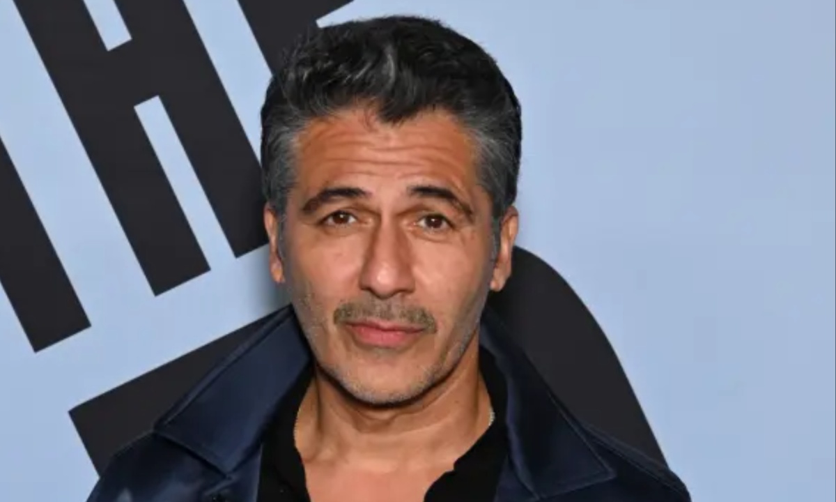 Armin Amiri Recalls Smoking with Bush Twins, Asking for Green Card in Surreal Encounter