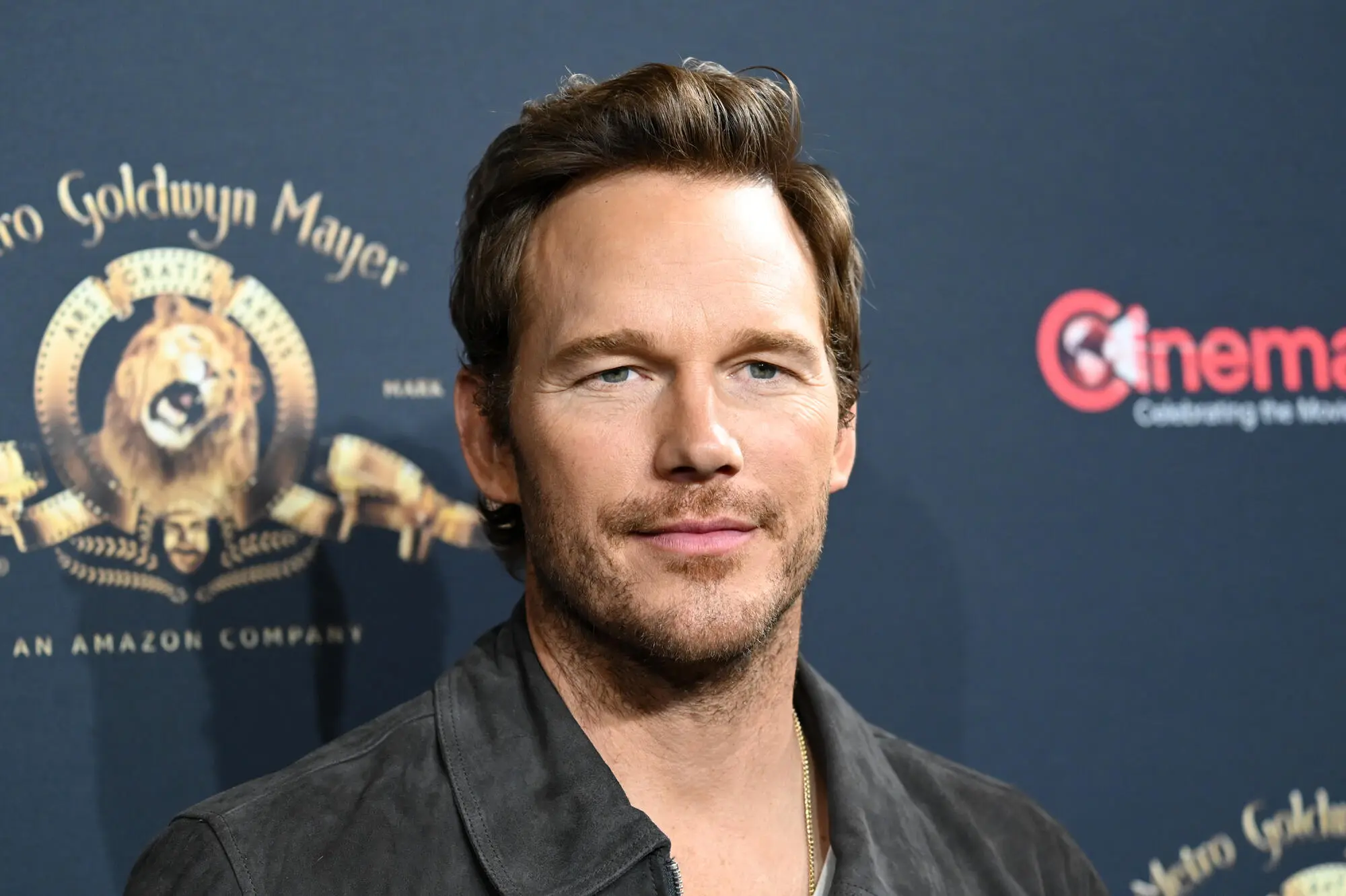 Chris Pratt’s Mother’s Day Tribute to Wife Sparks Debate Over Ex Anna Faris and Co-Parenting Past