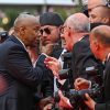Denzel Washington Confronts Photographer in Red Carpet Clash, Then Receives Surprise Cannes Honor
