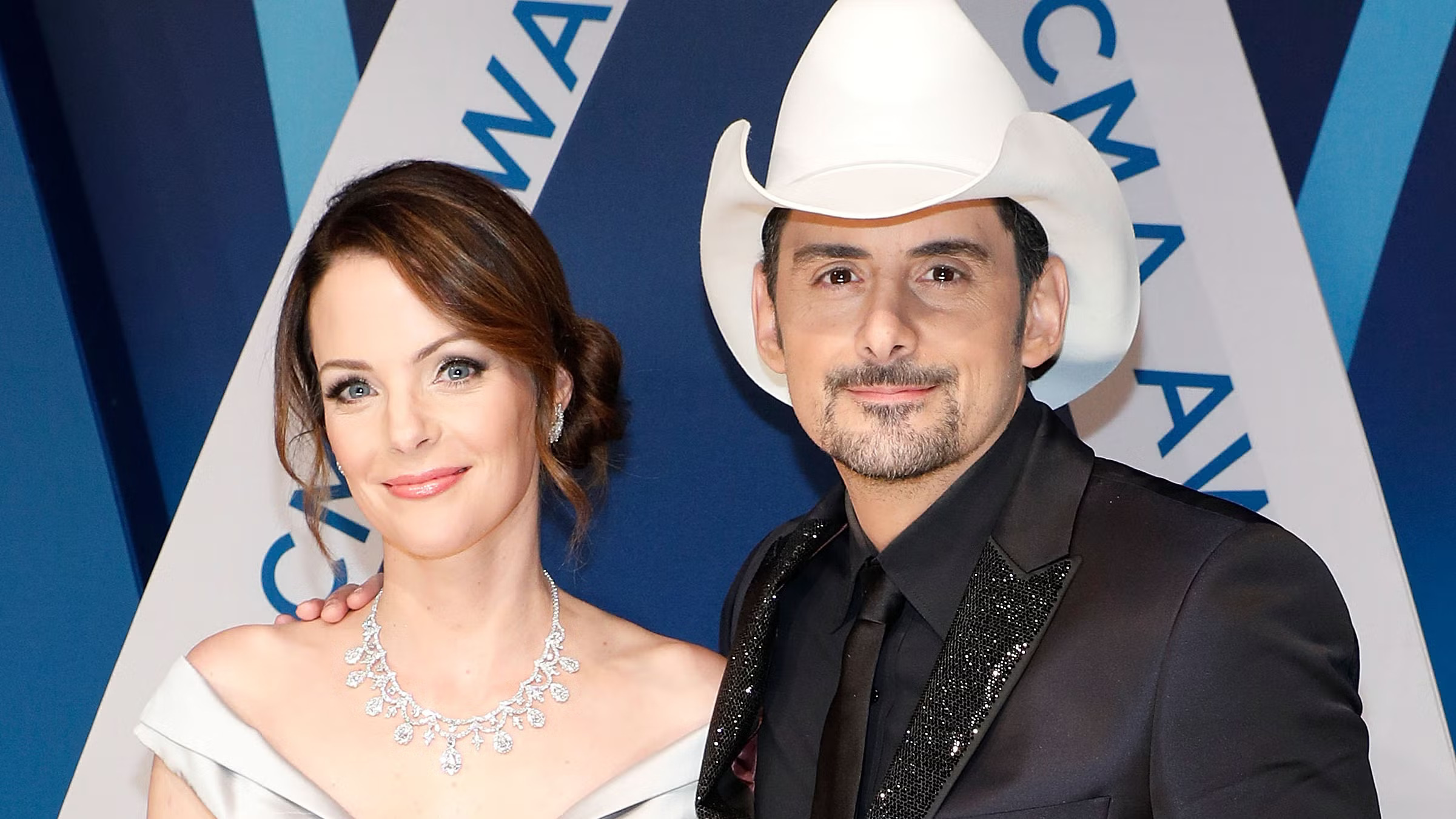 Father of the Bride Sparked Brad Paisley’s Heartbreak and the Love Story That Followed