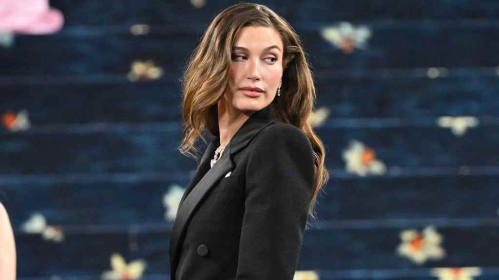 Hailey Bieber Fires Back at Haters with Bold Message as She and Justin Stand Strong Against Rumors