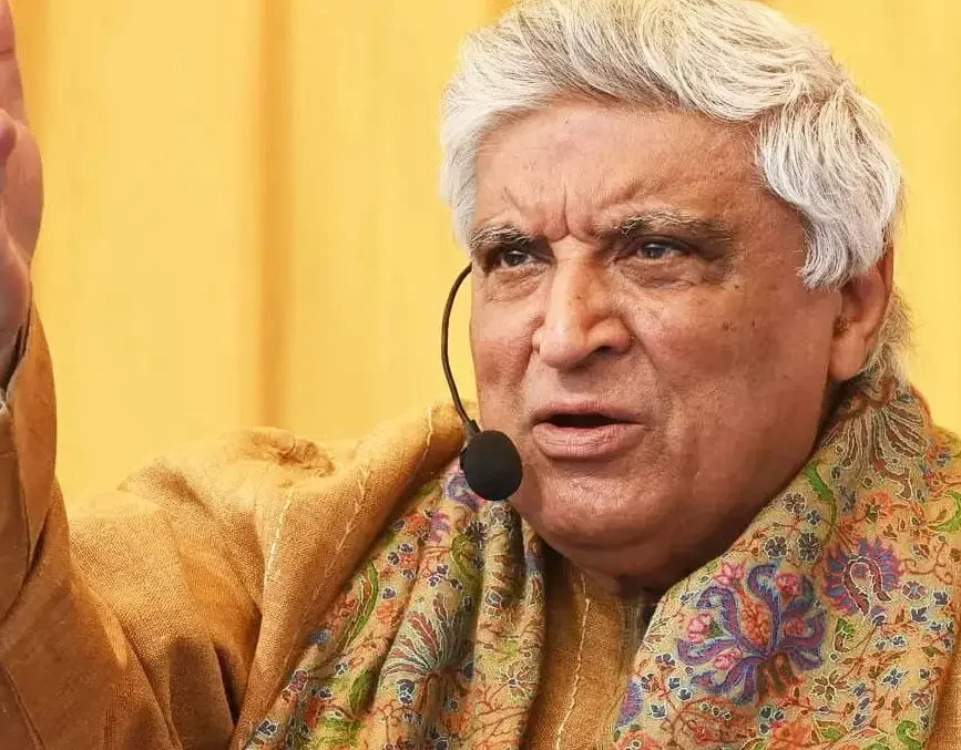 Javed Akhtar Sparks Uproar with Anti-Pakistan Remark, Faces Backlash Over Contradictory Cultural Stance