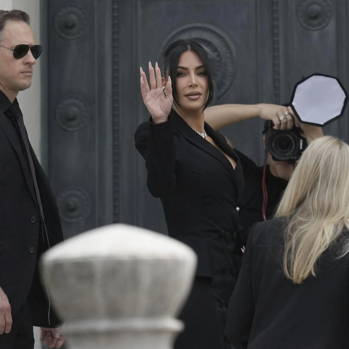 Kim Kardashian Recalls Life-Threatening Paris Robbery in Court, Expresses Forgiveness Amid Lingering Trauma
