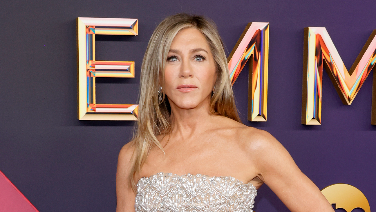 Man Charged With Felony Stalking After Crashing Into Jennifer Aniston’s Bel Air Home Gate