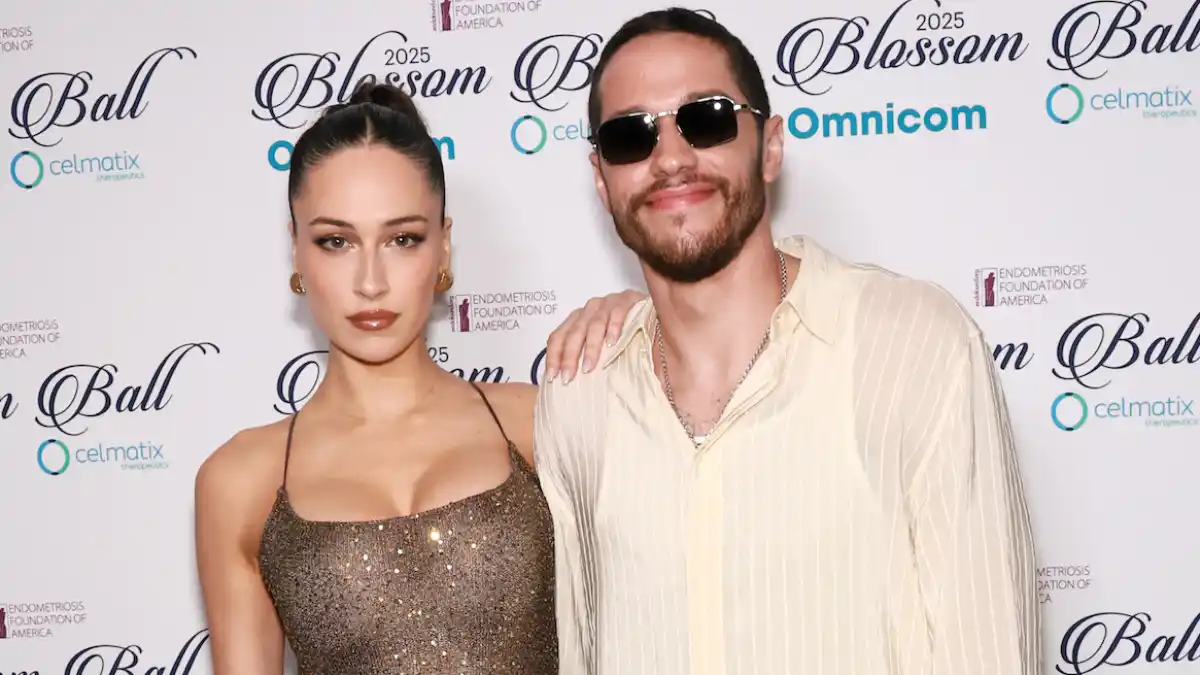 Pete Davidson and Elsie Hewitt Make Glamorous Red Carpet Debut, Signaling a Serious Turn in Their Romance