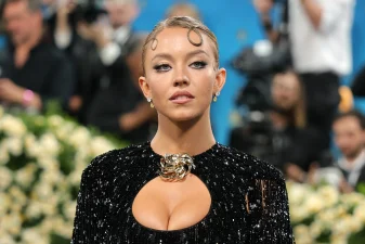 Sydney Sweeney Turns Viral Fan Obsession Into Satire with Limited Edition Bathwater Soap Release