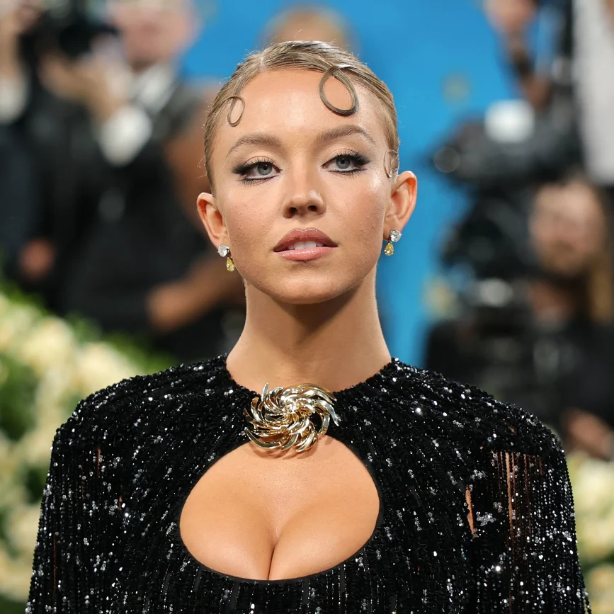Sydney Sweeney Turns Viral Fan Obsession Into Satire with Limited Edition Bathwater Soap Release