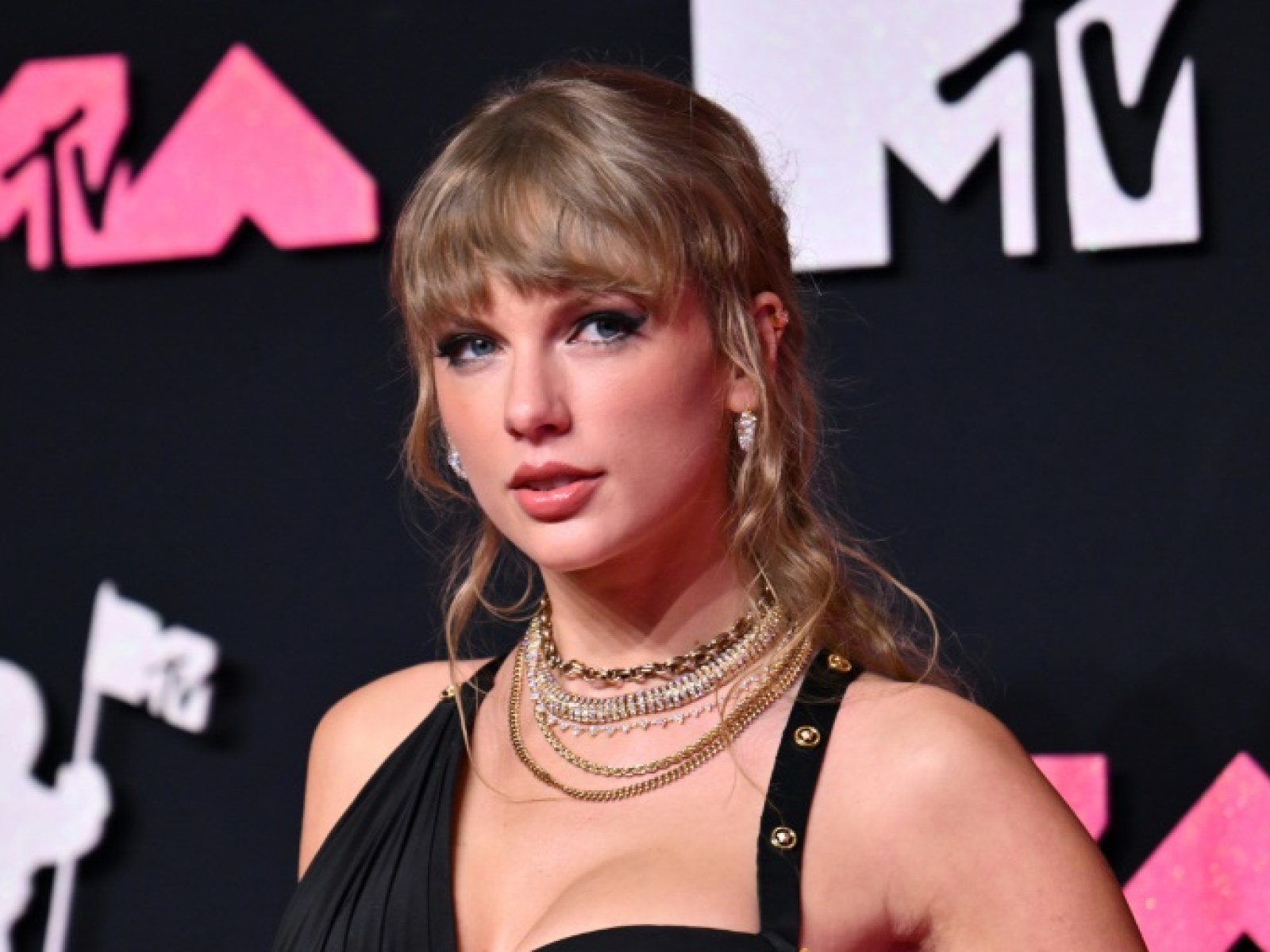 Taylor Swift Now Owns All Her Music, Marking a Victory for Artist Rights and Creative Freedom