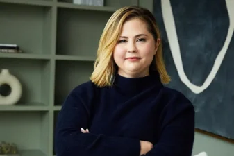 Wondermind’s Financial Crisis Deepens as CEO Mandy Teefey Faces Scrutiny Over Missed Paychecks and Leadership Choices