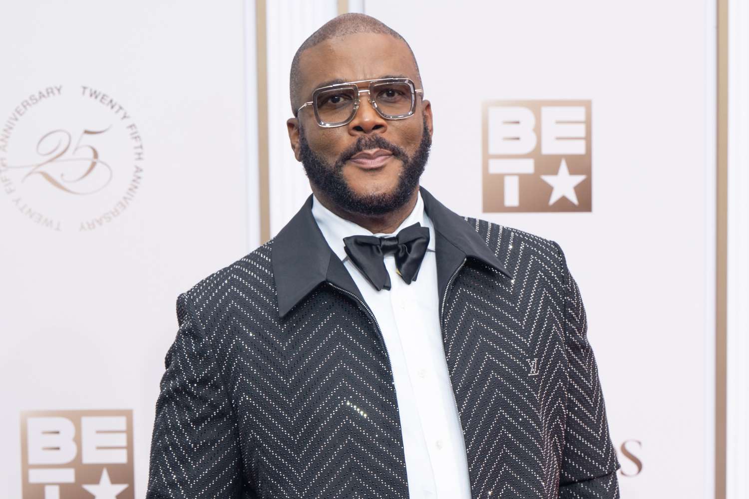 Actor Sues Tyler Perry for $260 Million, Alleging Sexual Coercion and Retaliation on Set