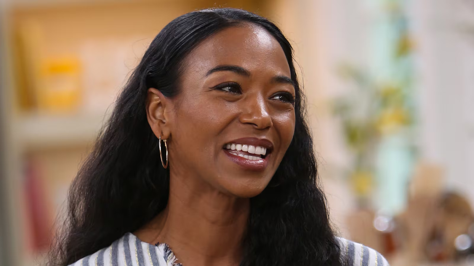 Ananda Lewis Dies at 52, Remembered as a Media Trailblazer and Voice of Strength Amid Cancer Battle