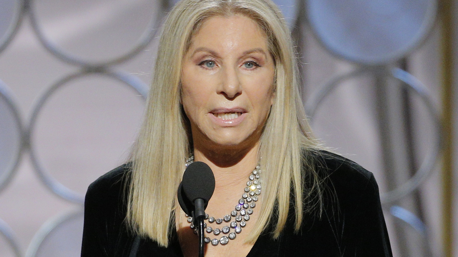 Barbra Streisand Revisits Warren Beatty Rumor With Honest Reflections and Lifelong Friendship