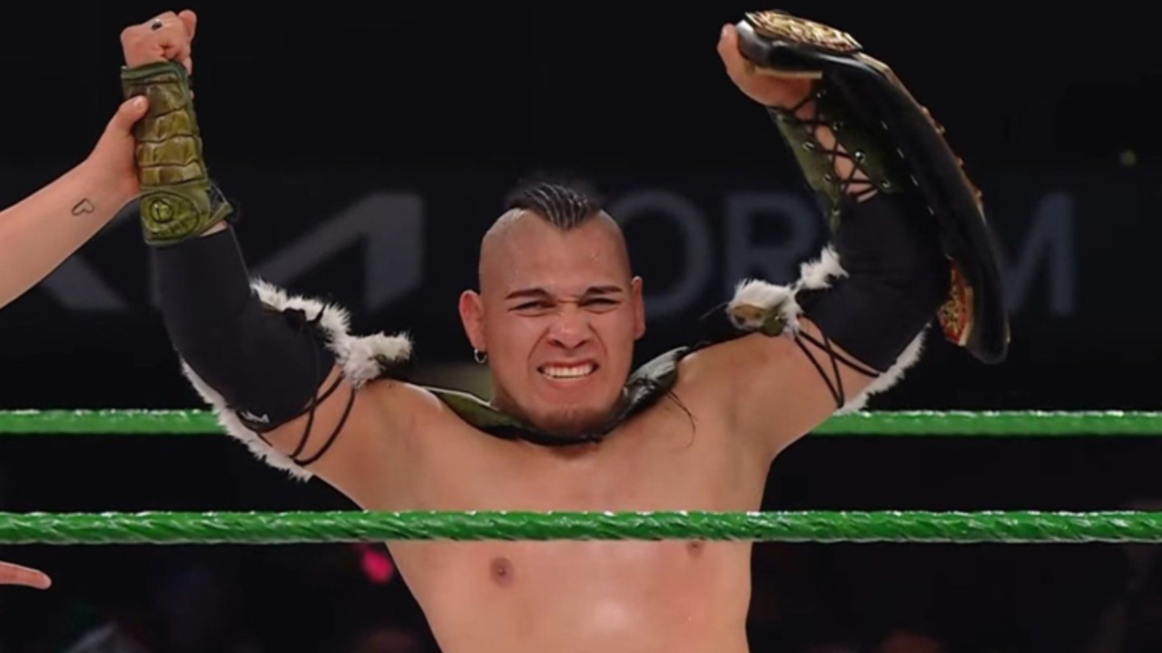 El Hijo del Vikingo Defeats Chad Gable in Show-Stealing Worlds Collide Main Event