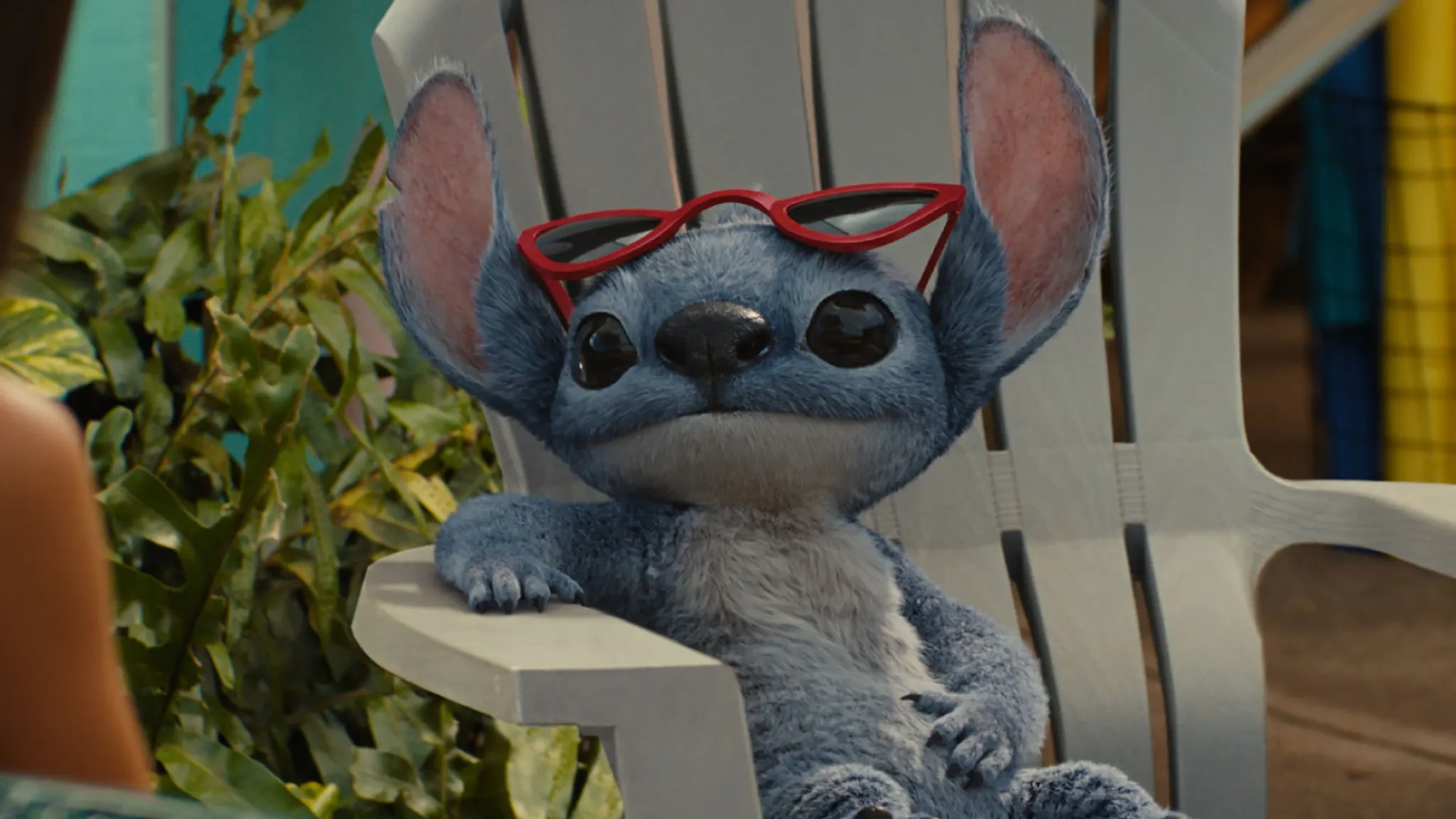 Family-Focused Box Office Booms as Dragon Reboot Soars and Lilo & Stitch Nears $1 Billion