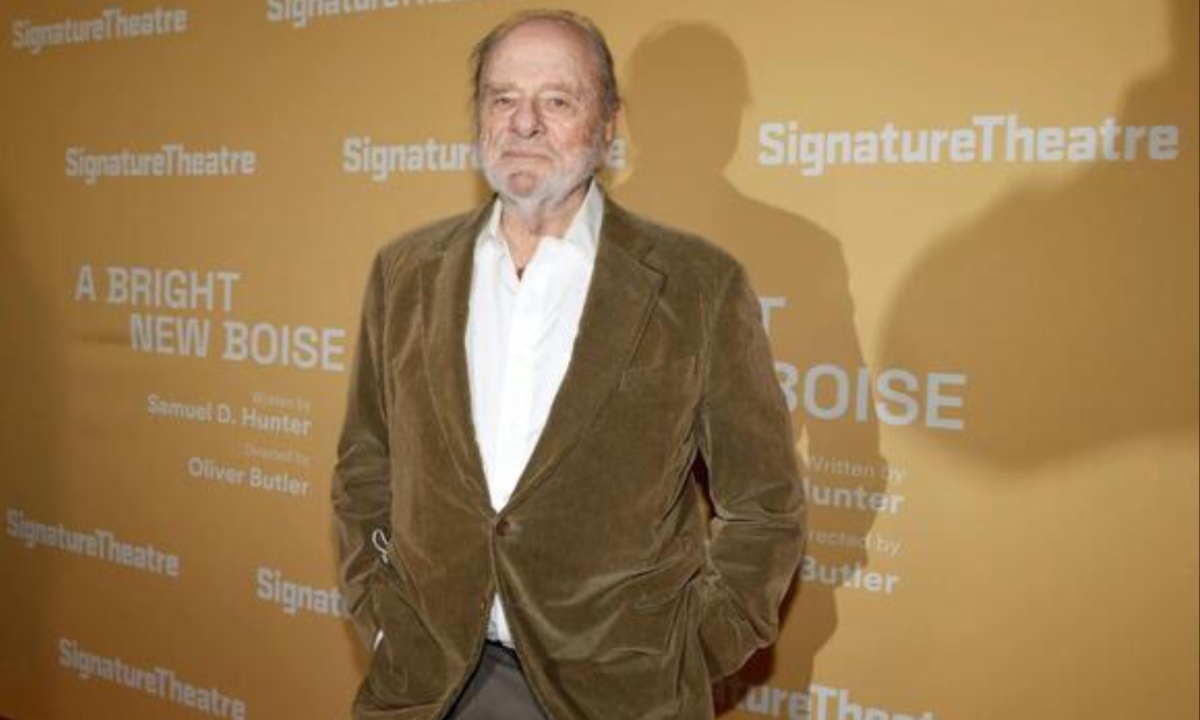Harris Yulin Remembered for a Life in Art Filled With Power, Grace, and Generous Spirit