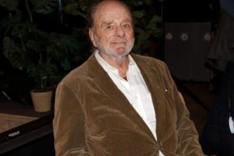 Harris Yulin Remembered for a Life in Art Filled With Power, Grace, and Generous Spirit