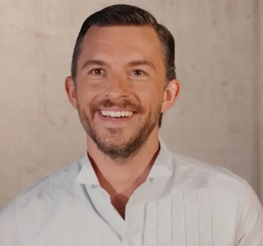 Jonathan Bailey Breaks Barriers in Jurassic World Rebirth and Champions LGBTQ Visibility in Hollywood