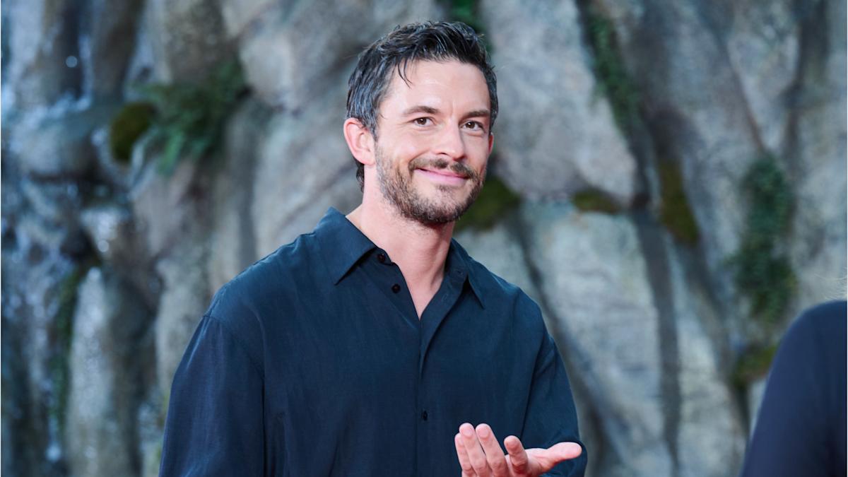 Jonathan Bailey Breaks Barriers in Jurassic World Rebirth and Champions LGBTQ Visibility in Hollywood