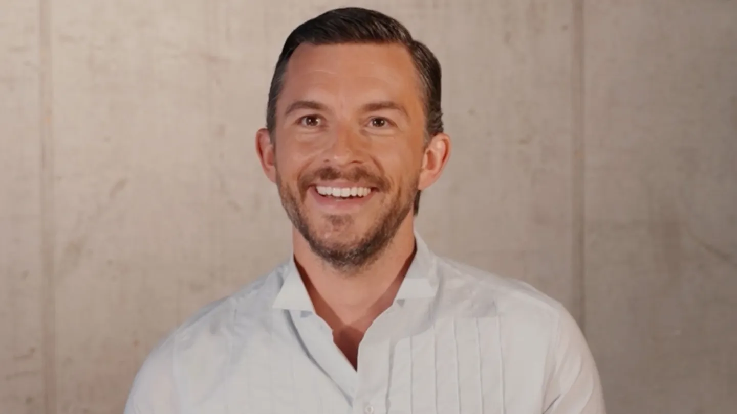 Jonathan Bailey Breaks Barriers in Jurassic World Rebirth and Champions LGBTQ Visibility in Hollywood