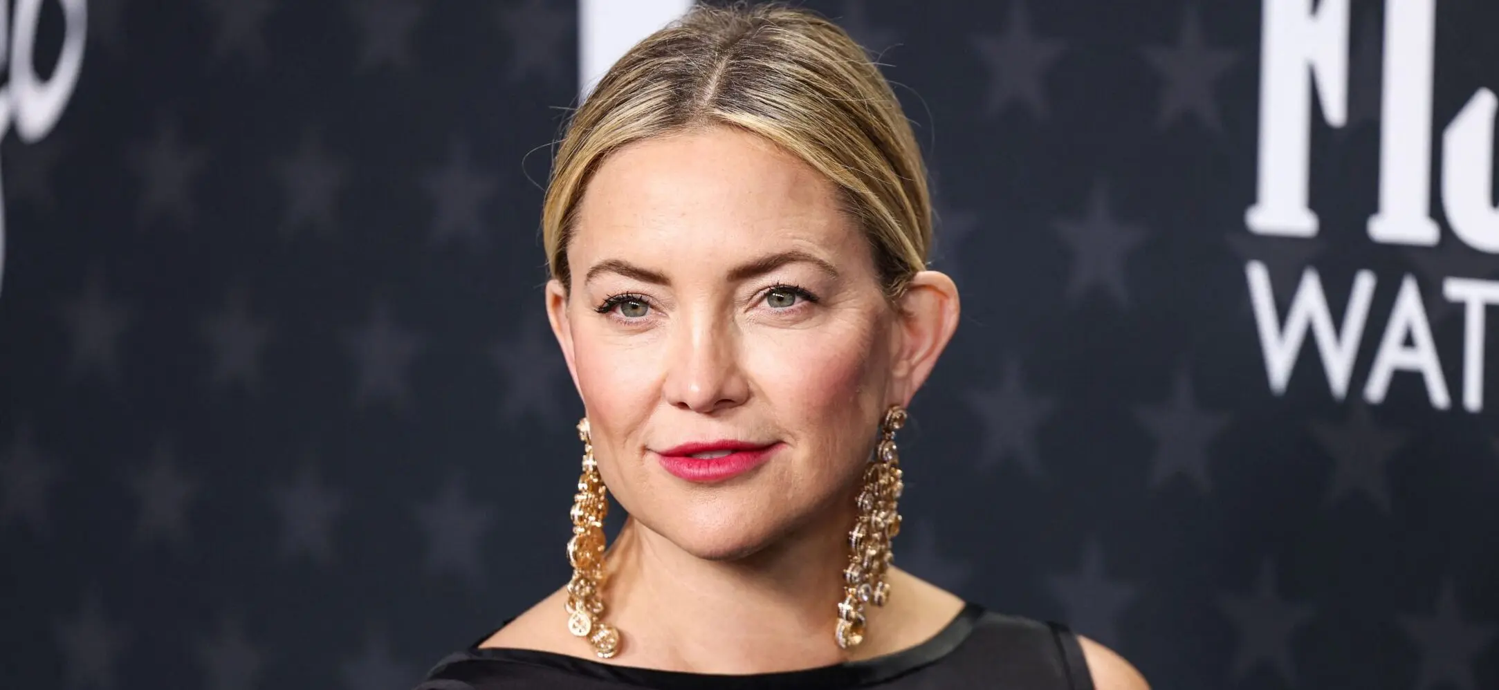 Kate Hudson Opens Up About Emancipation Plans, Early Career Break, and Life Growing Up with Goldie Hawn
