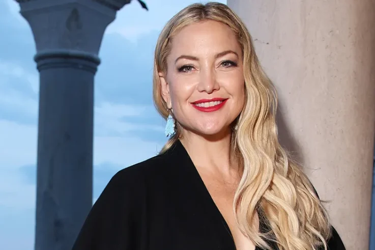 Kate Hudson Opens Up About Emancipation Plans, Early Career Break, and Life Growing Up with Goldie Hawn