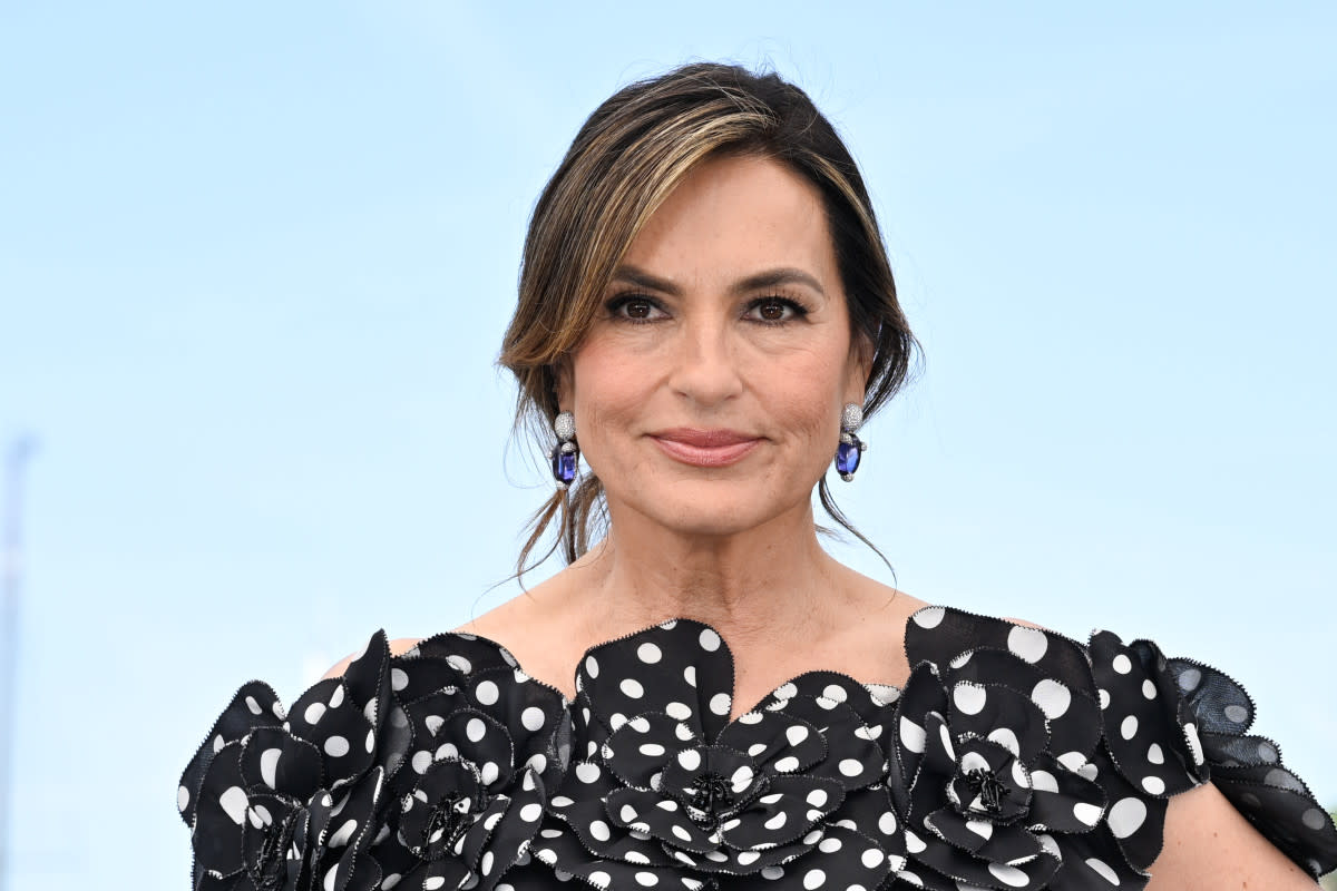Mariska Hargitay Reclaims Jayne Mansfield’s Piano in Emotional Tribute Documentary