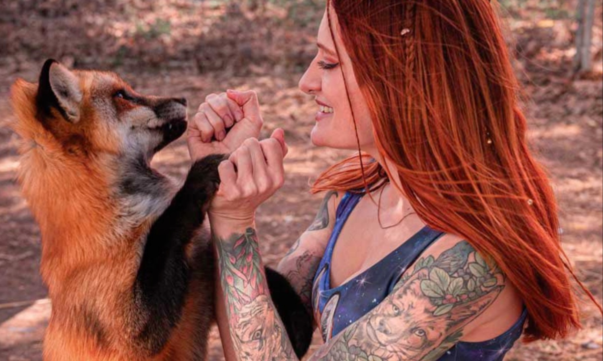 Mikayla Raines, Beloved Save a Fox Founder, Dies at 29 After Mental Health Struggles