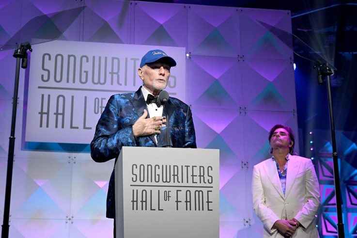 Mike Love Honors Brian Wilson as Songwriting Giants Unite at 2025 Hall of Fame Ceremony