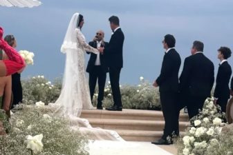 Robin Thicke Marries April Love Geary in Star-Studded Cabo Ceremony with Usher as Groomsman