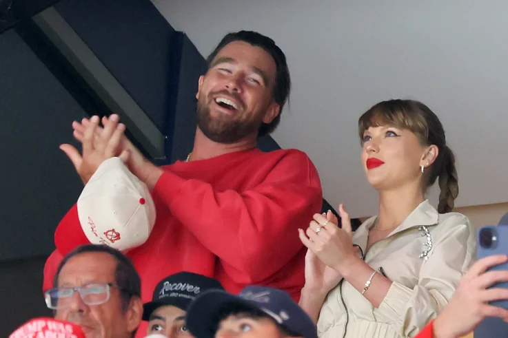 Taylor Swift Lifts Spirits at Florida Children’s Hospital After Stanley Cup Date With Travis Kelce