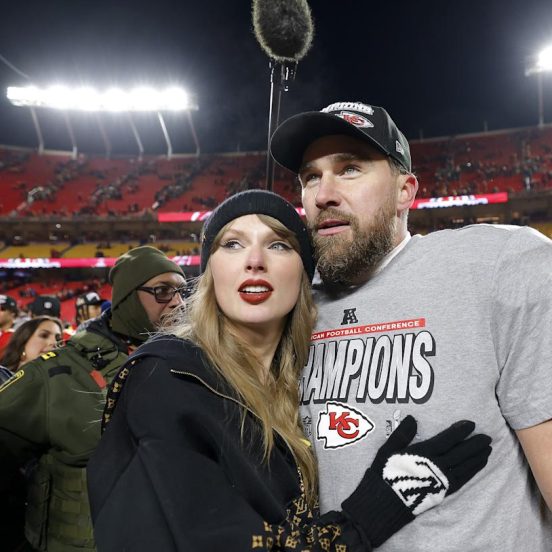 Taylor Swift and Travis Kelce Charm Fans with Sweet Dance Moment at Tennessee Wedding