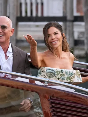 Jeff Bezos Marries Lauren Sánchez in Star-Studded Venice Ceremony as MacKenzie Scott Wins Praise for Philanthropy