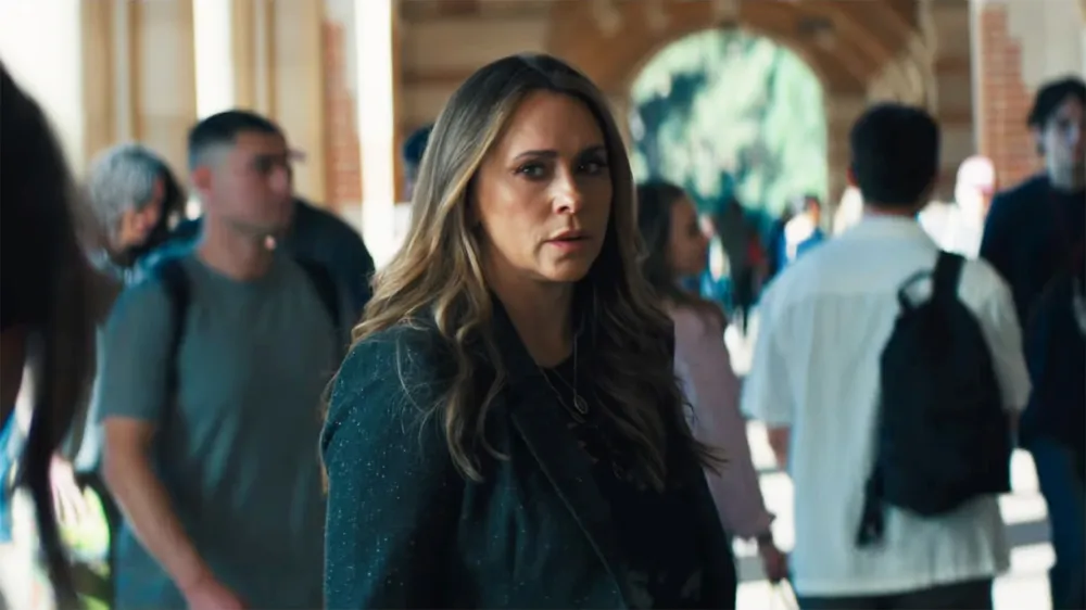 Jennifer Love Hewitt Shines in Horror Comeback With ‘I Know What You Did Last Summer’ Reboot