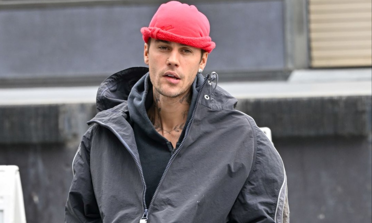 Justin Bieber Confronts Marital Struggles and Growth in Raw, Reflective Album Swag