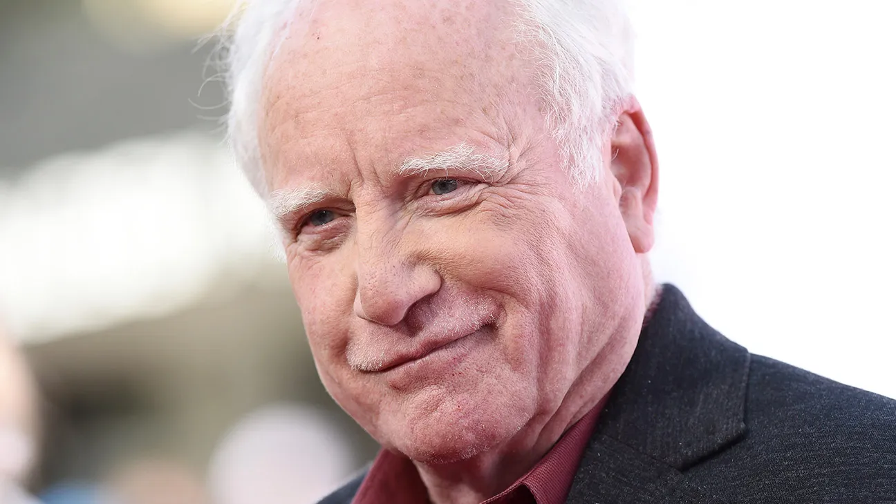 Richard Dreyfuss Cancels SharkCon Appearance Due to Bronchitis, Shares Apology and Hopeful Message to Fans